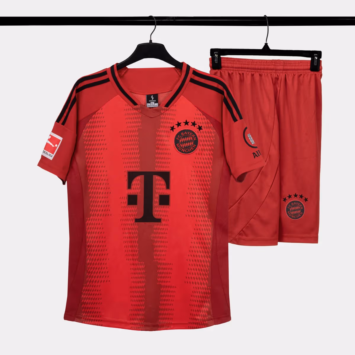 Bộ Quần Áo Bóng Đá Strivend Bayern Munich Đỏ Home 24/25